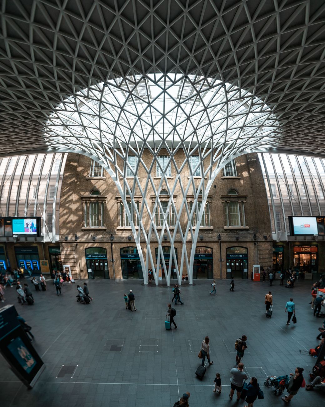 Central Hub